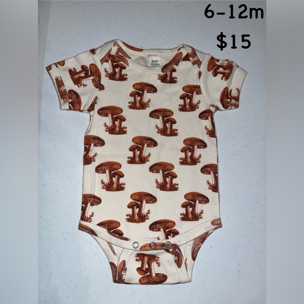 KATE QUINN NWOT 6-12M | SHORT SLEEVE BODYSUIT | ORGANIC COTTON INTERLOCK
